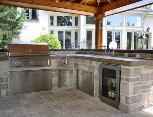 Enjoy your Outdoor Kitchen during the Winter