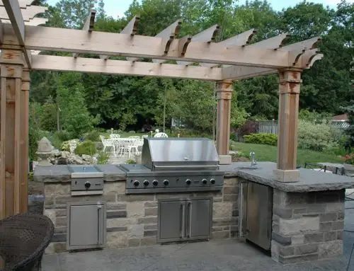 The Benefits of Outdoor Kitchens
